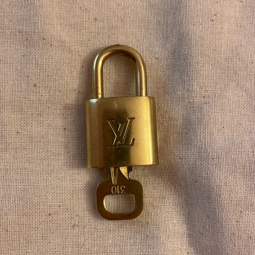 Louis Vuitton Key Lock